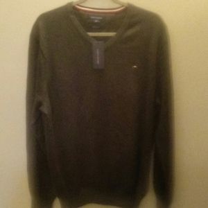 Tommy Hilfiger v-neck sweater
